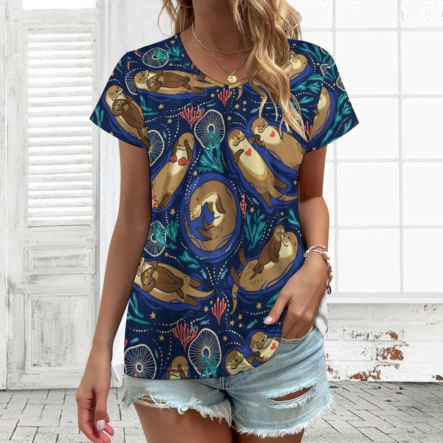 Cute Otters in The Sea Wearable Crop Top Casual for Women Spring Summer Party Clothes