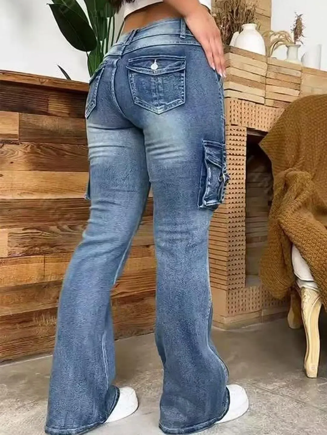 Flamingals Women's Cargo Mid Waisted Jeans Wide Leg Butt Lifting Flap Pocket Flare Y2k Denim Pants