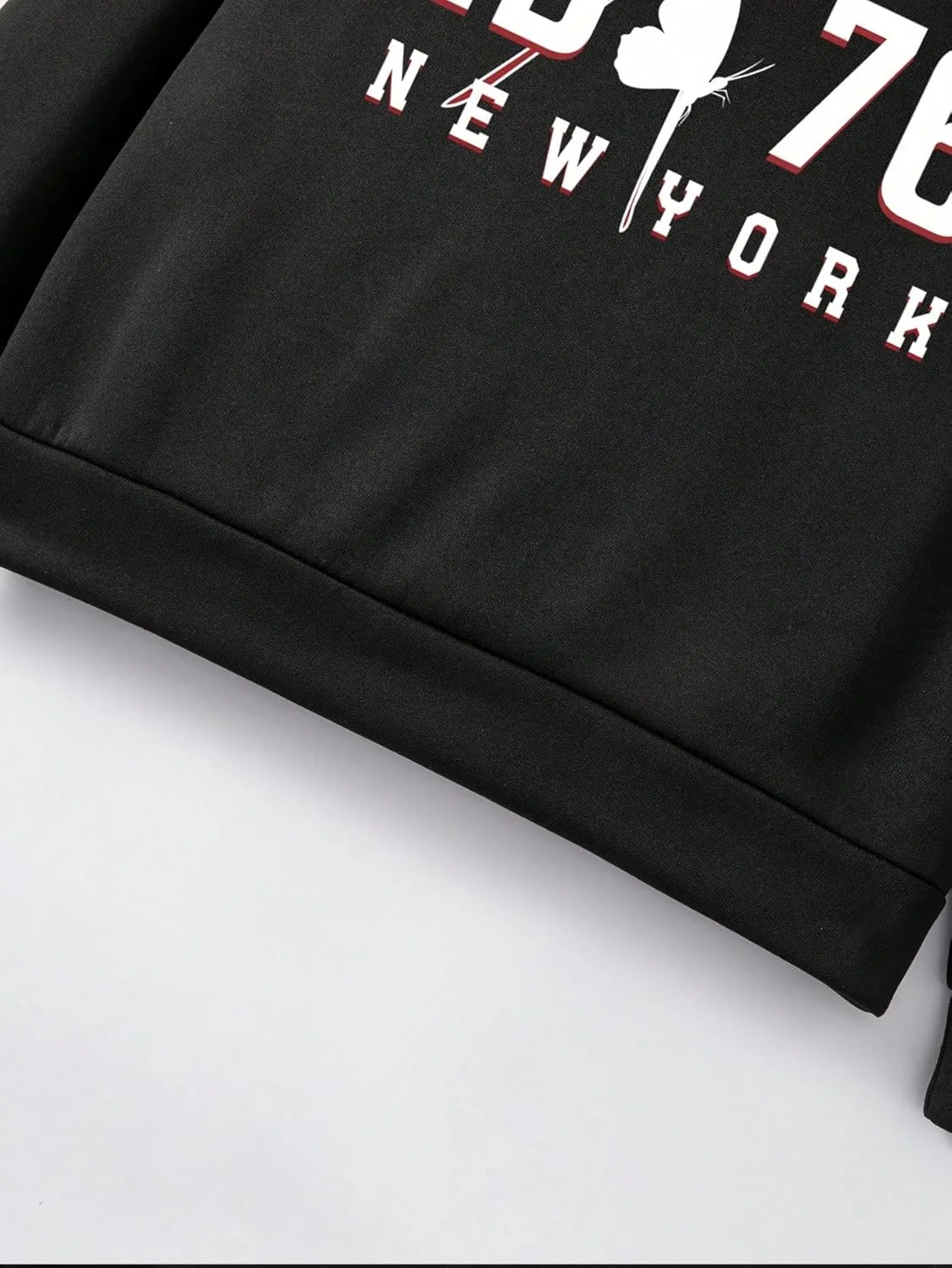 GORGLITTER Men's Letter Graphic Print Long Sleeve Crewneck Drop Shoulder Sweatshirt