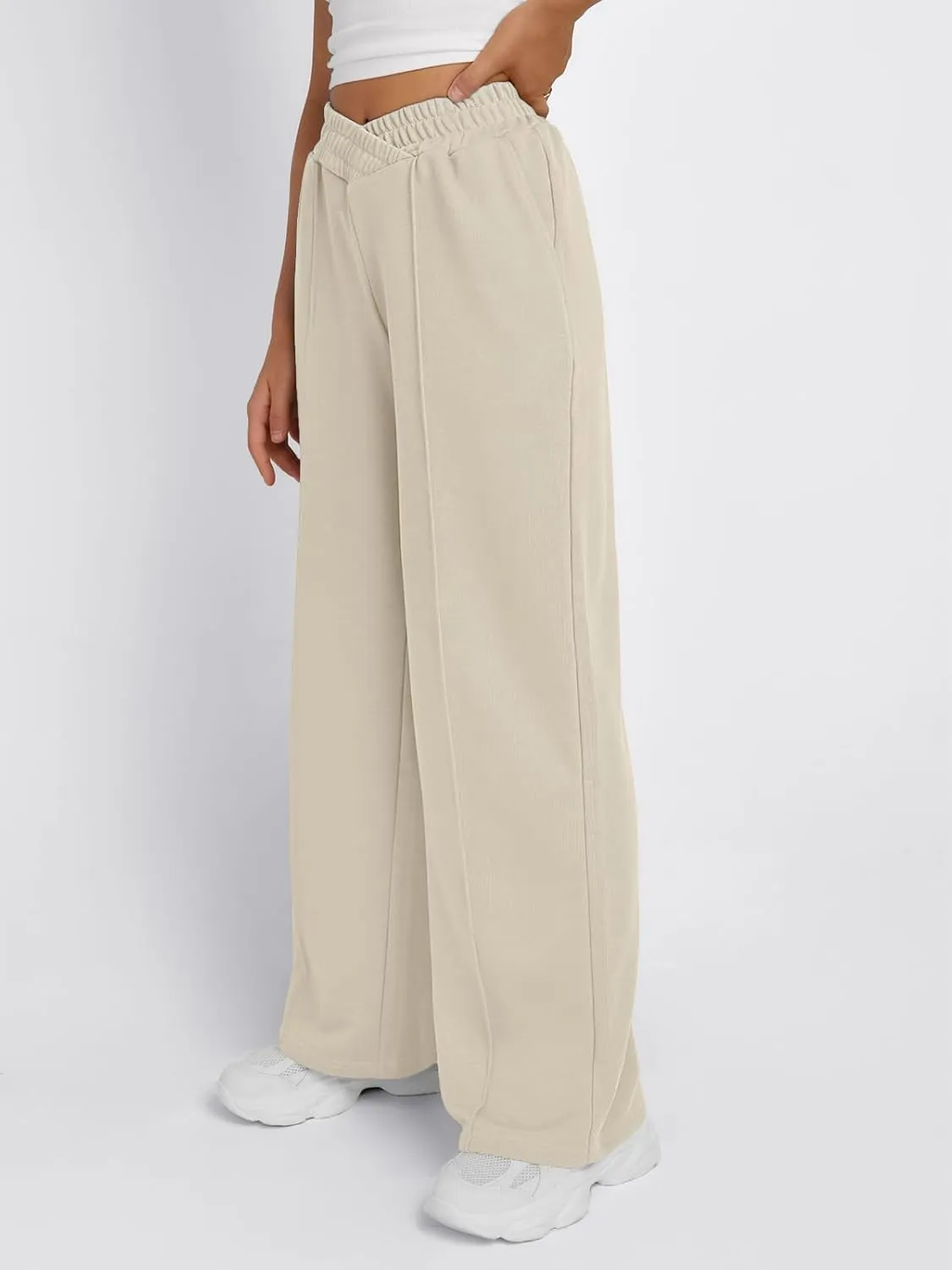 Trendy Queen Wide Leg Sweatpants Women Fashion High Waisted Baggy Flared Pants Athletic Joggers with Pockets 2025