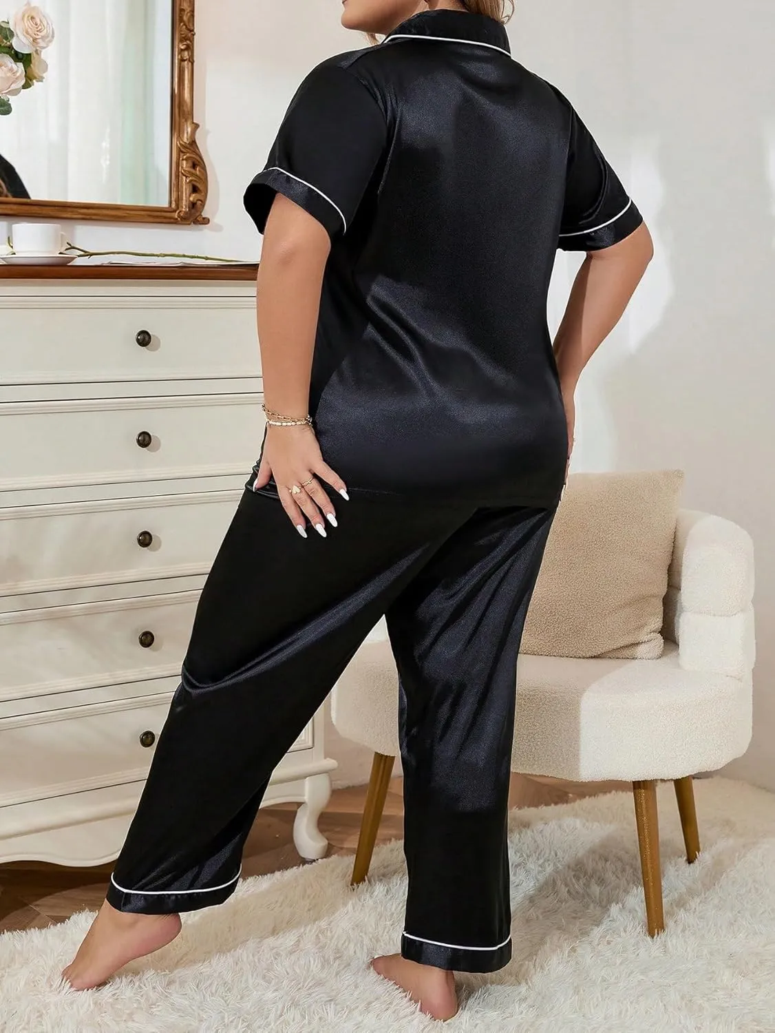 WDIRARA Women's Plus Size Sleepwear Heart Embroidery 2 Piece Pajama Set Satin Loungewear Shirt and Pants